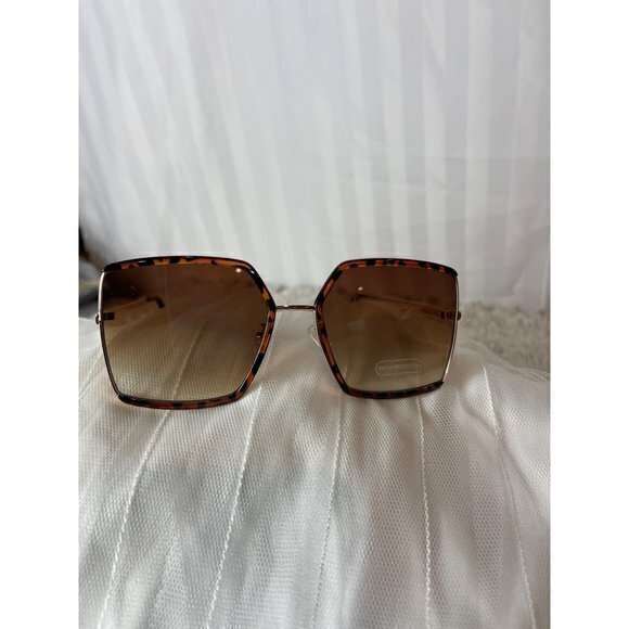 Tortoise Sunglasses Lost‎ Interest main image 8